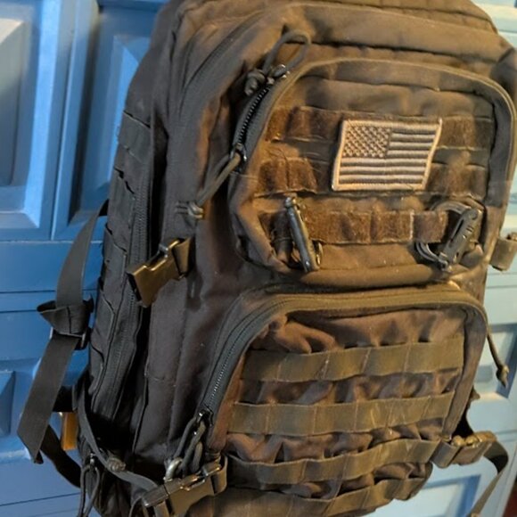 C29 MILITARY TACTICAL BAG - Picture 3 of 7